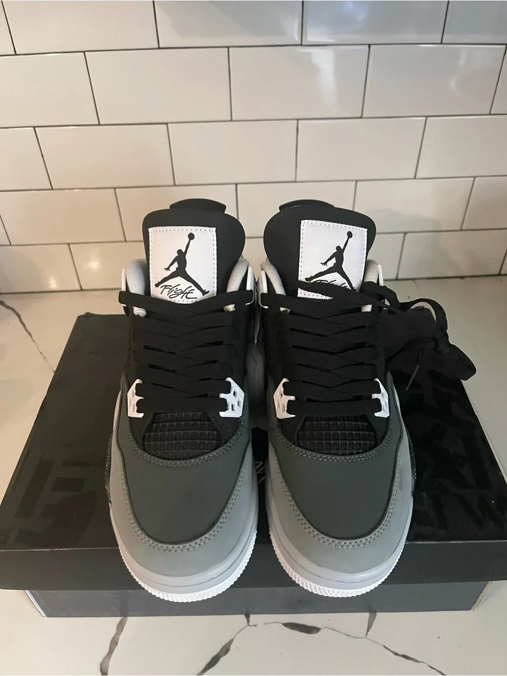 Mens Retro 4 Fear Size 6.